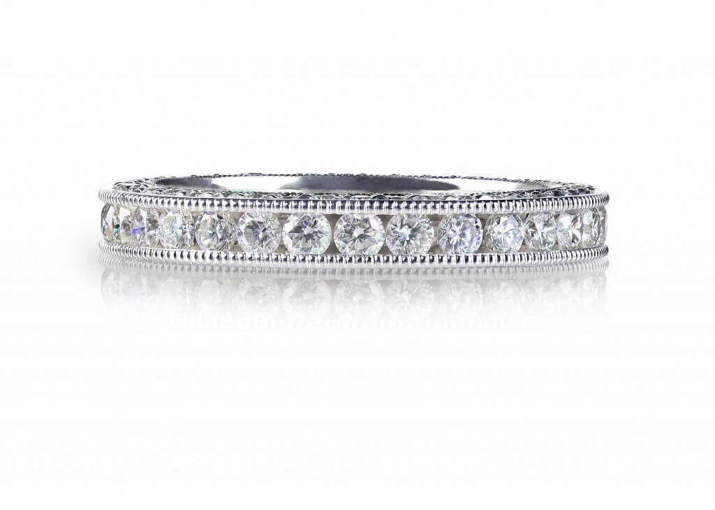 engagement ring pave