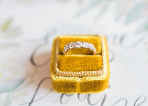 engagement ring bezel