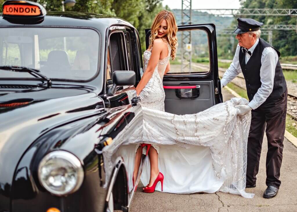 taxi wedding transportation idea