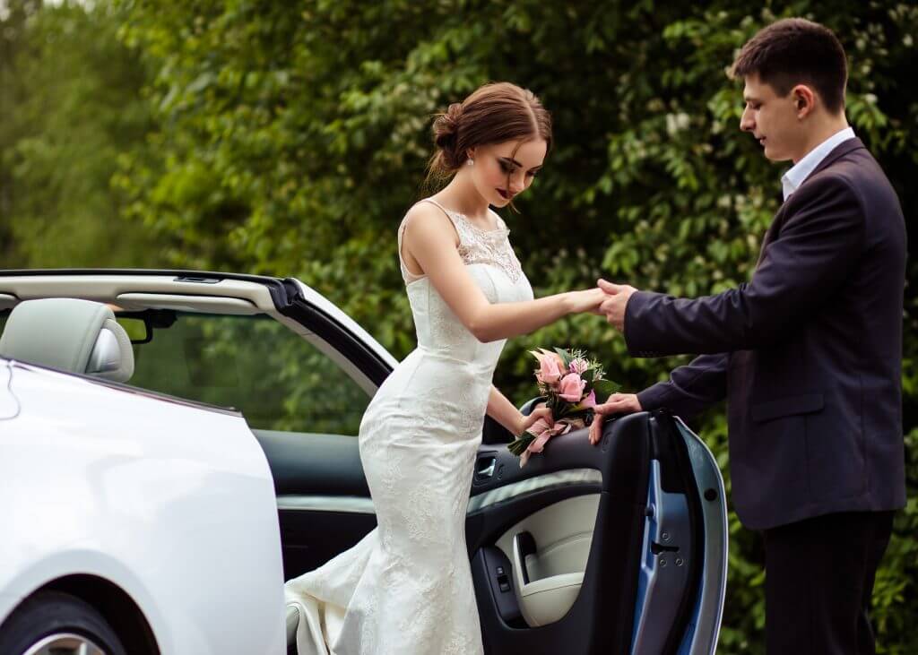 luxury car wedding transportation idea