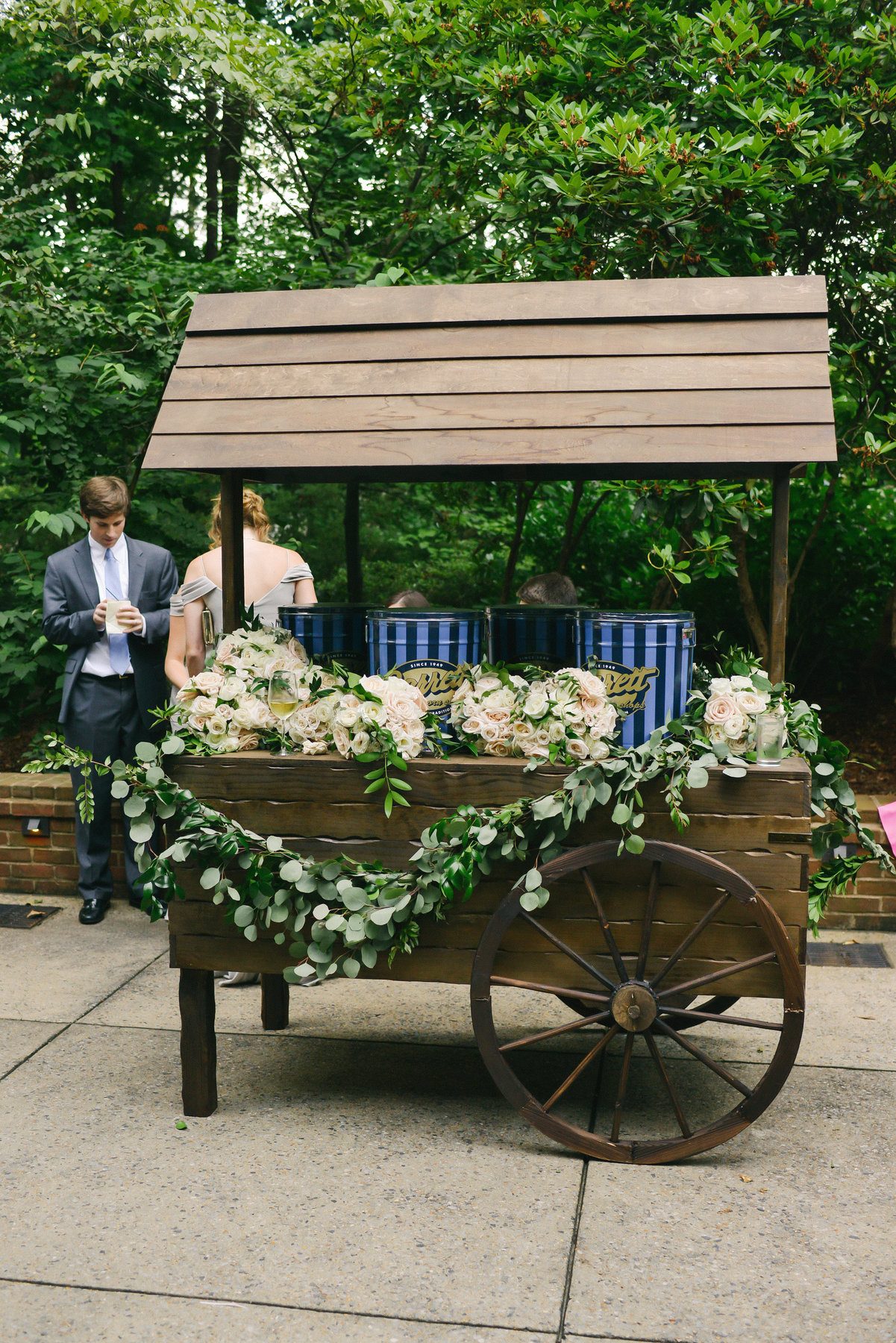 Make Happy Memories Wedding Corners