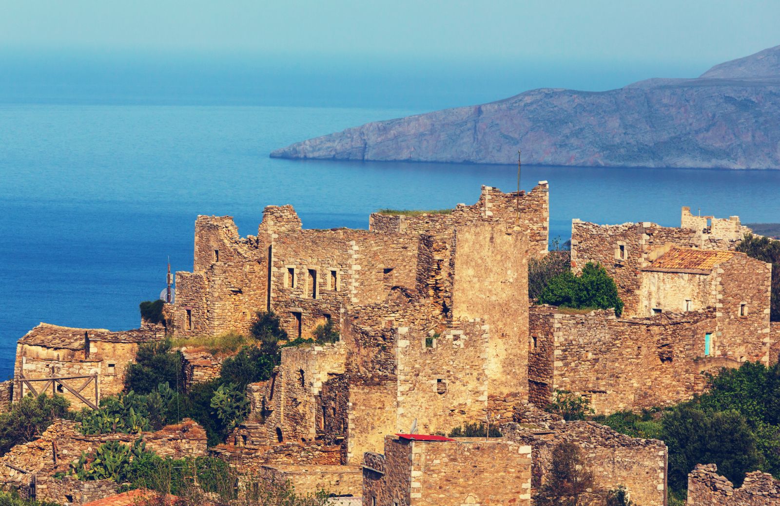 Make Happy Memories Why Greece Castle Celebration